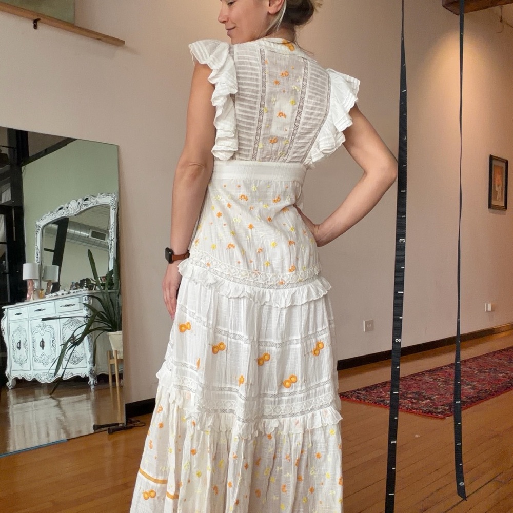 NWT LoveShackFancy Cortland Maxi Dress Antique White Size 4 Floral Lace - Picture 2 of 15